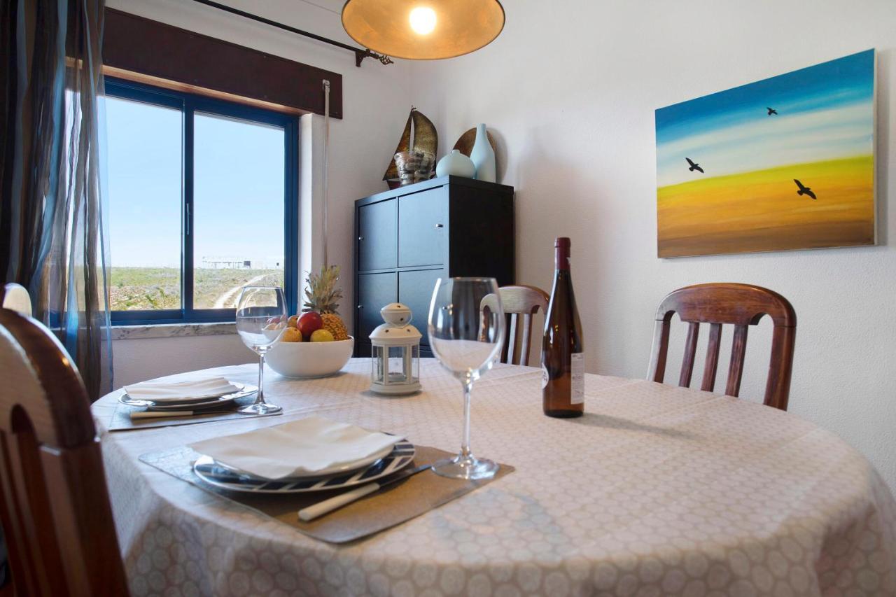 Sao Bernardino Beach House Atouguia Da Baleia Zewnętrze zdjęcie